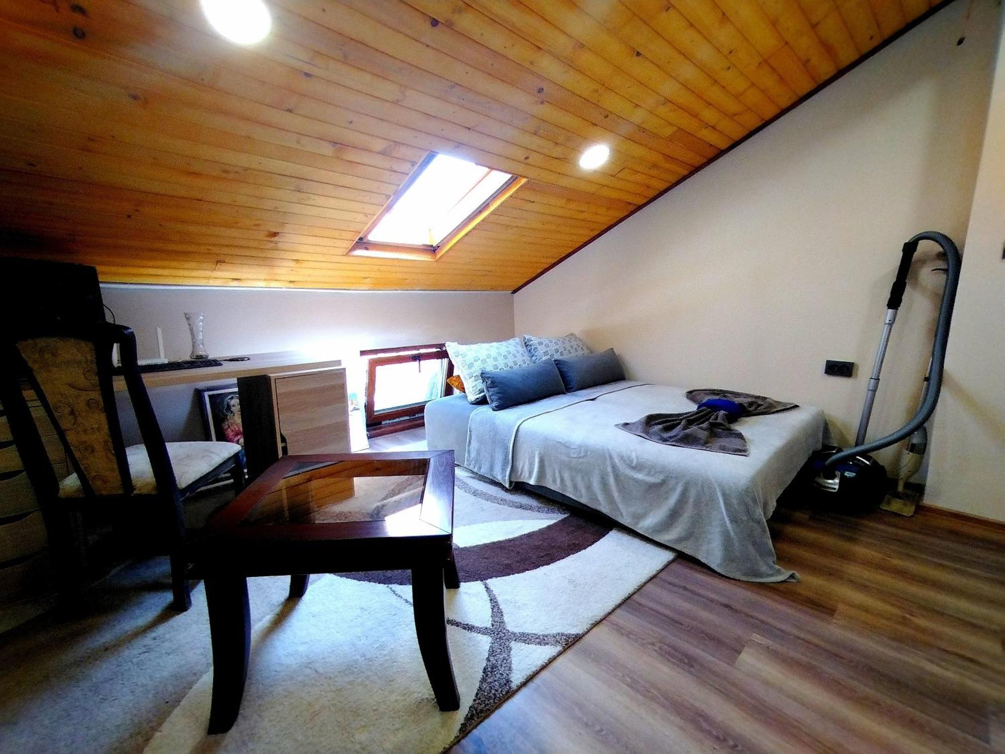Low Budget Apartment With Breakfast #3 Varna Exterior photo