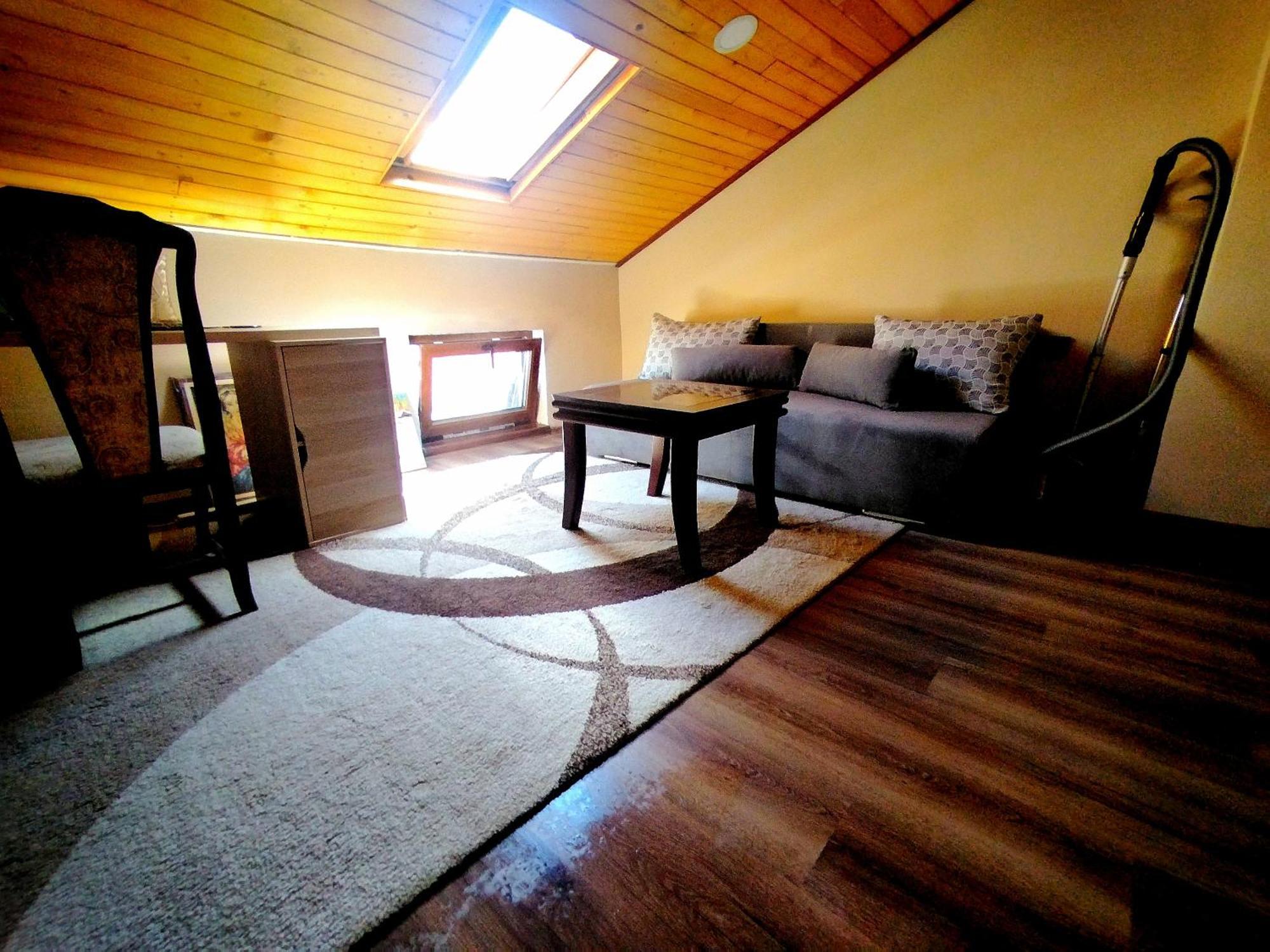 Low Budget Apartment With Breakfast #3 Varna Exterior photo